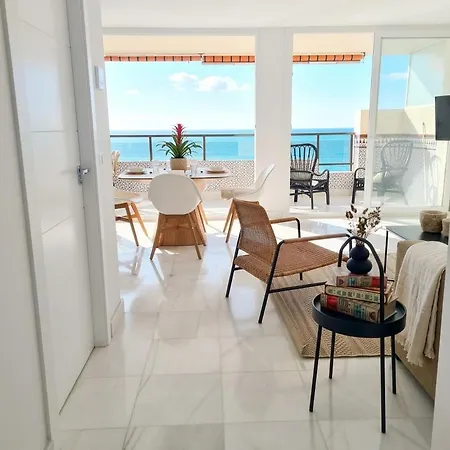 아파트 Malaga Sunshine - Front Penthouse Ii -